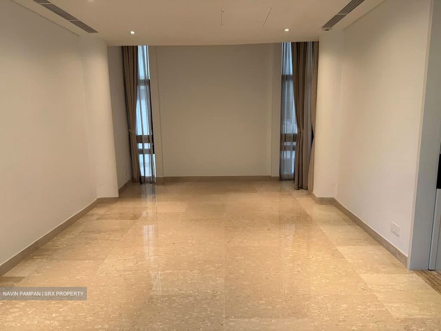The Colonnade (D10), Condominium #528006161